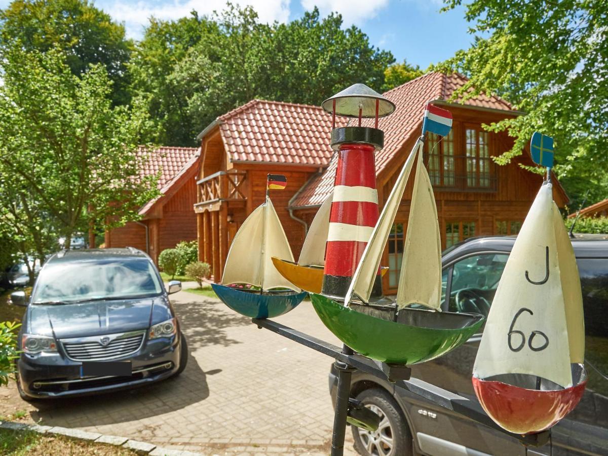 Strandschloesschen Sellin - Haushaelfte 4 Bagian luar foto